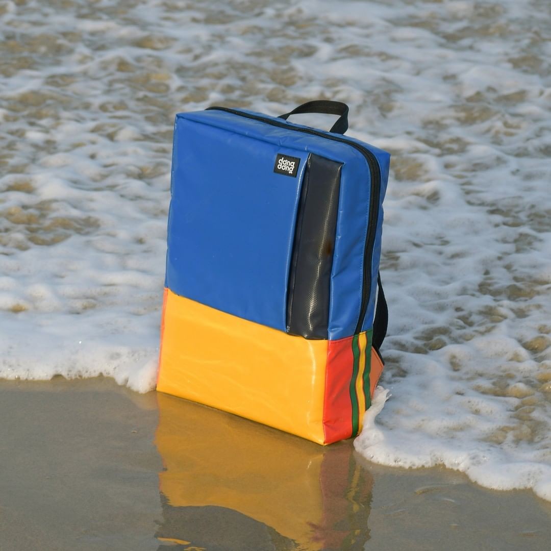 #ELLEINLOCAL: ĐI “DÒNG DÒNG” VỚI NHỮNG CHIẾC TÚI VÀ BALO ĐƯỢC TÁI CHẾ TRÊN KHẮP SÀI GÒN